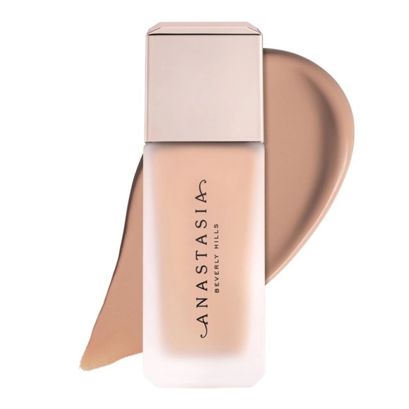 Anastasia Beverly Hills Other - ANASTASIA BEVERLY HILLS IMPECCABLE BLURRING FOUNDATION - OON